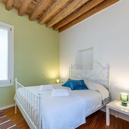 Vittoria Apartments: Soccorso Soccorsetto Apartment Vicenza